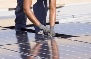 L’entretien de panneaux solaires à Avallon prend un autre visage